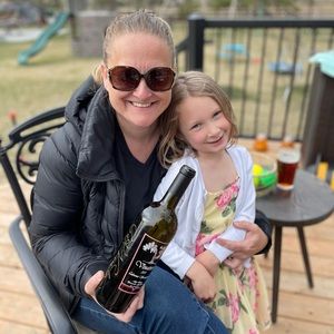 Meet your Posher, Crystal